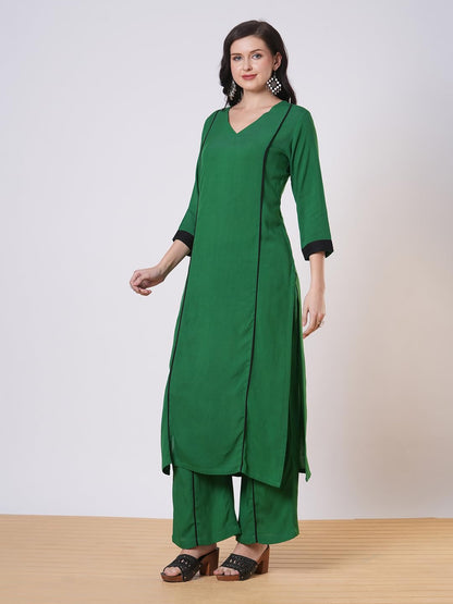 ANNI DESIGNER Women's Rayon Viscose Straight Solid Kurta with Palazzo