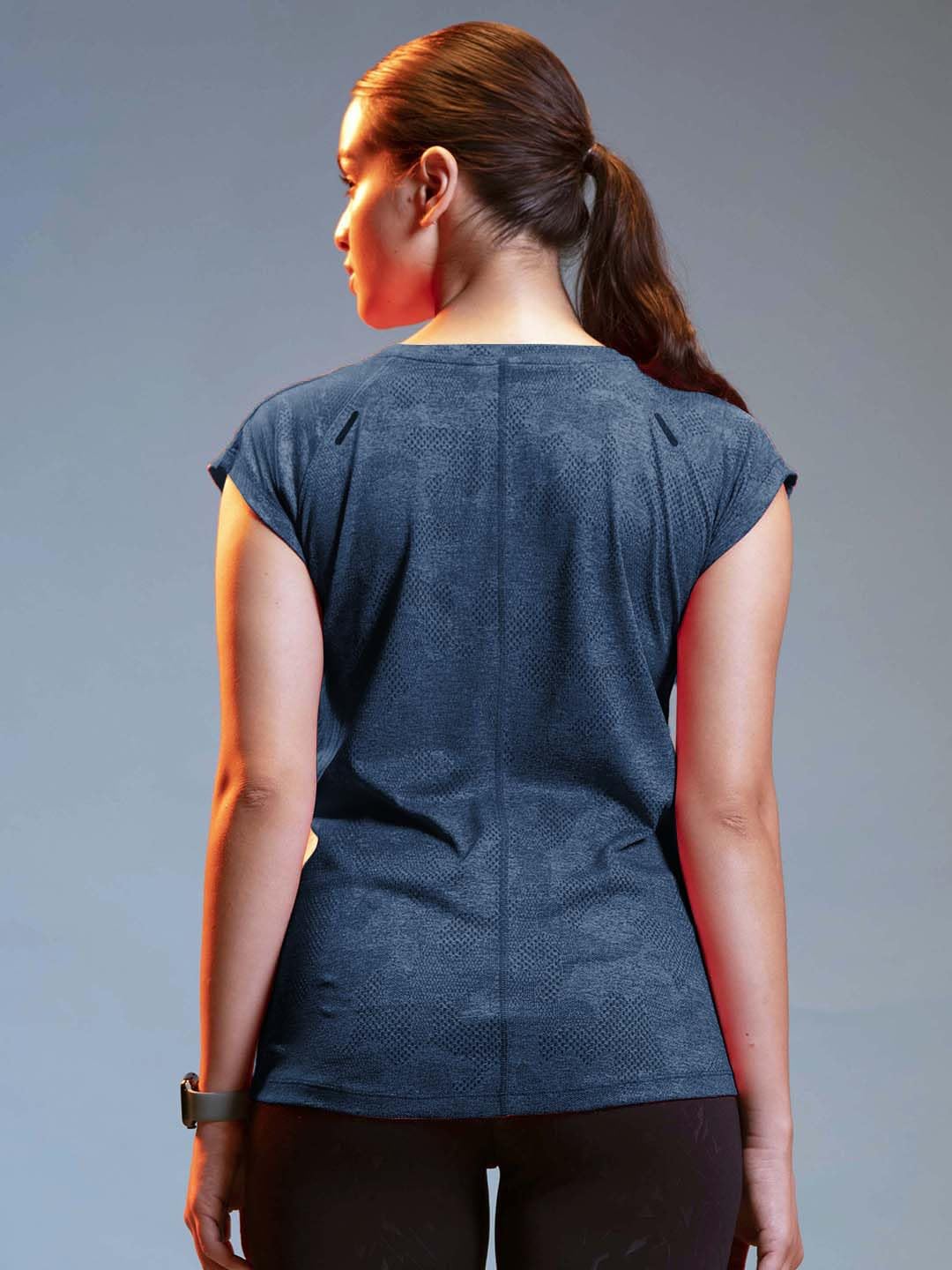 Lyra WomenS Rapid Dry Short Sleeve Breathable And Flexible Fit Active Top