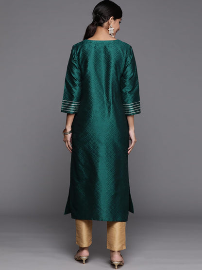 Varanga Women's Chanderi Solid Regular Kurta