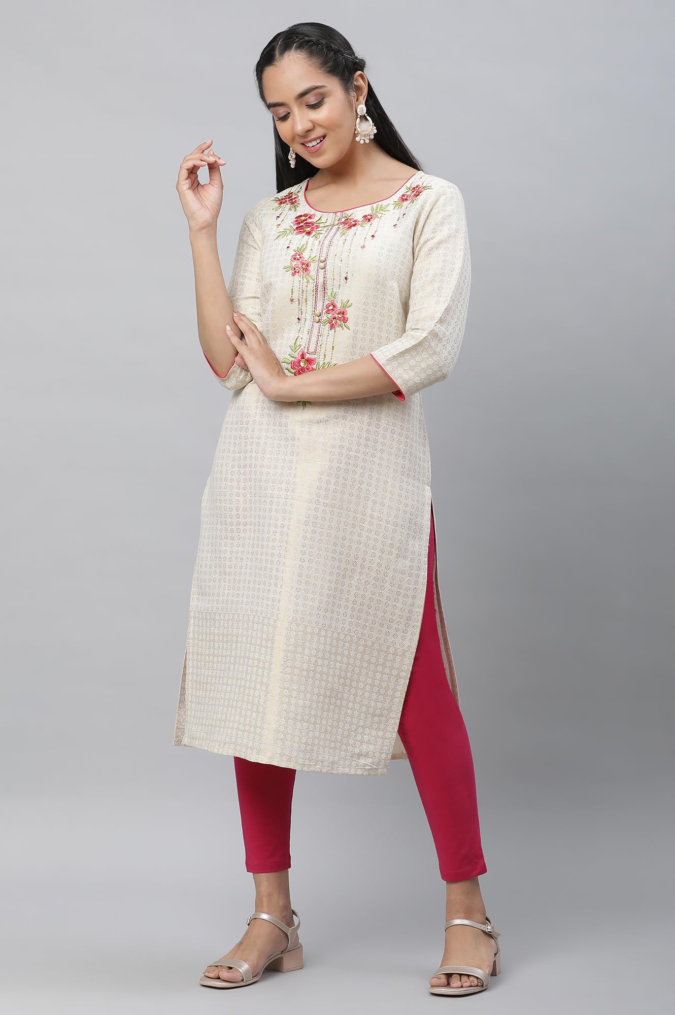 Aurelia Womens Cotton Blend Regular Kurta (24FEA14203-703930_Off White