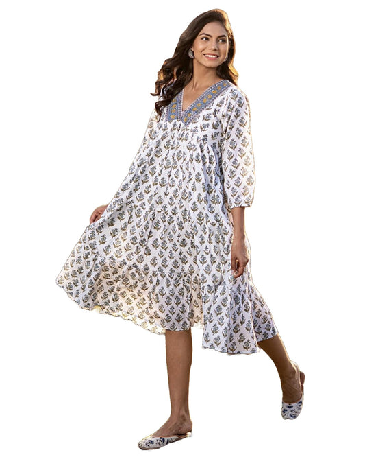 GoSriKi Women Cotton Blend Regular Kurta