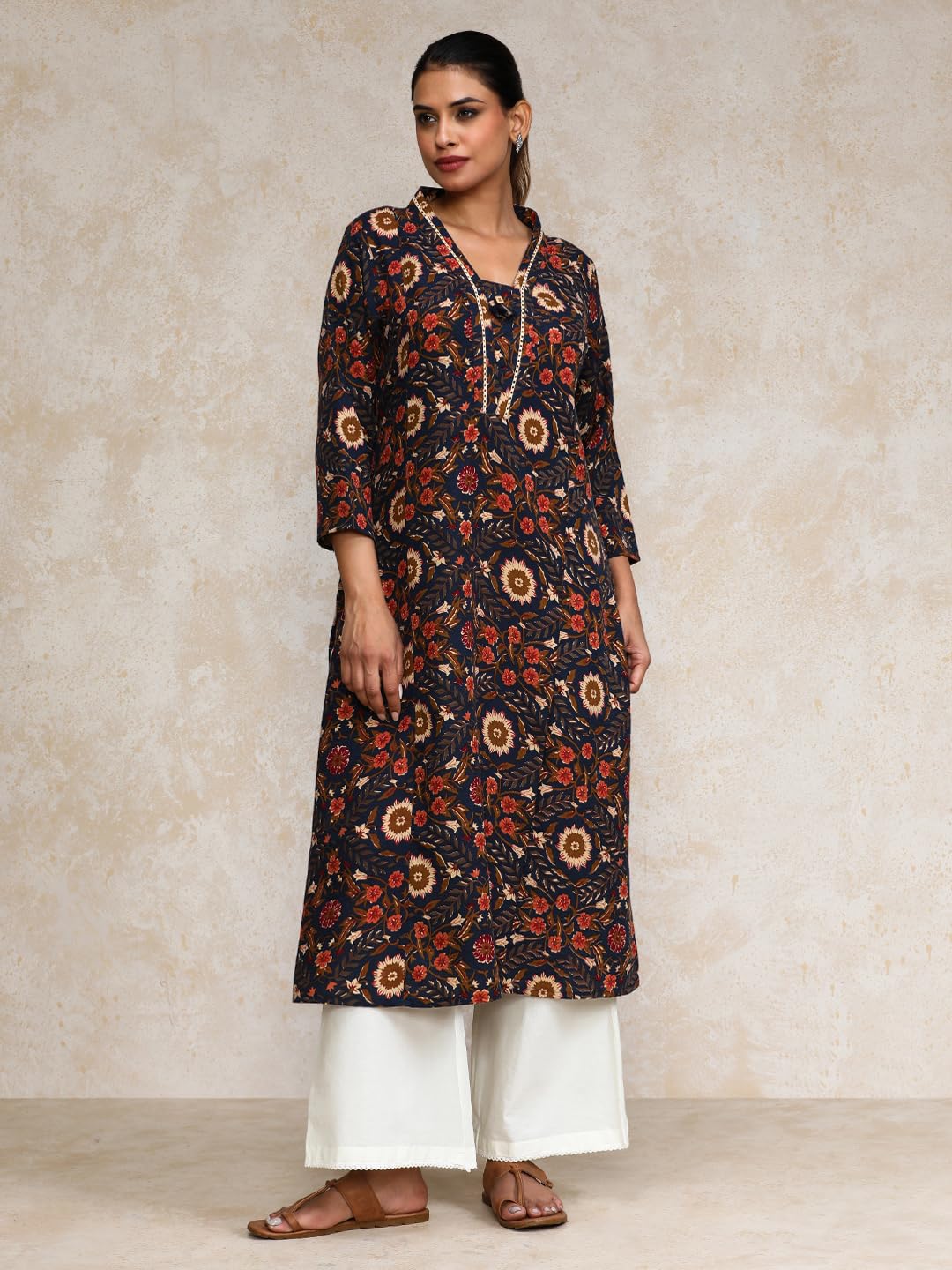 Varanga Women Ethnic Jaipuri Printed V Neck A-Line Kurta Blue