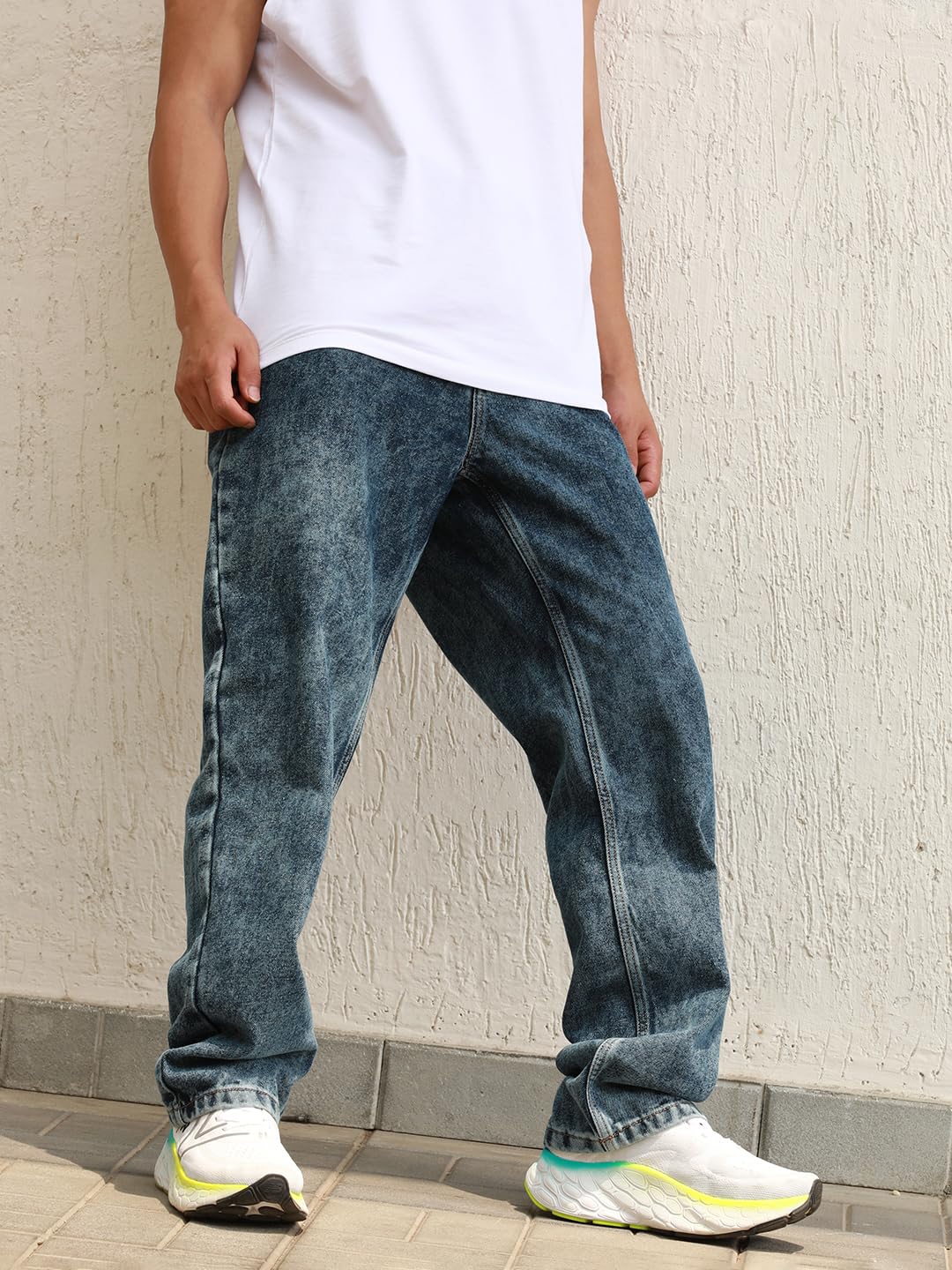 Hubberholme Men Blue Cotton Straight Fit Mid-Rise Solid Jeans