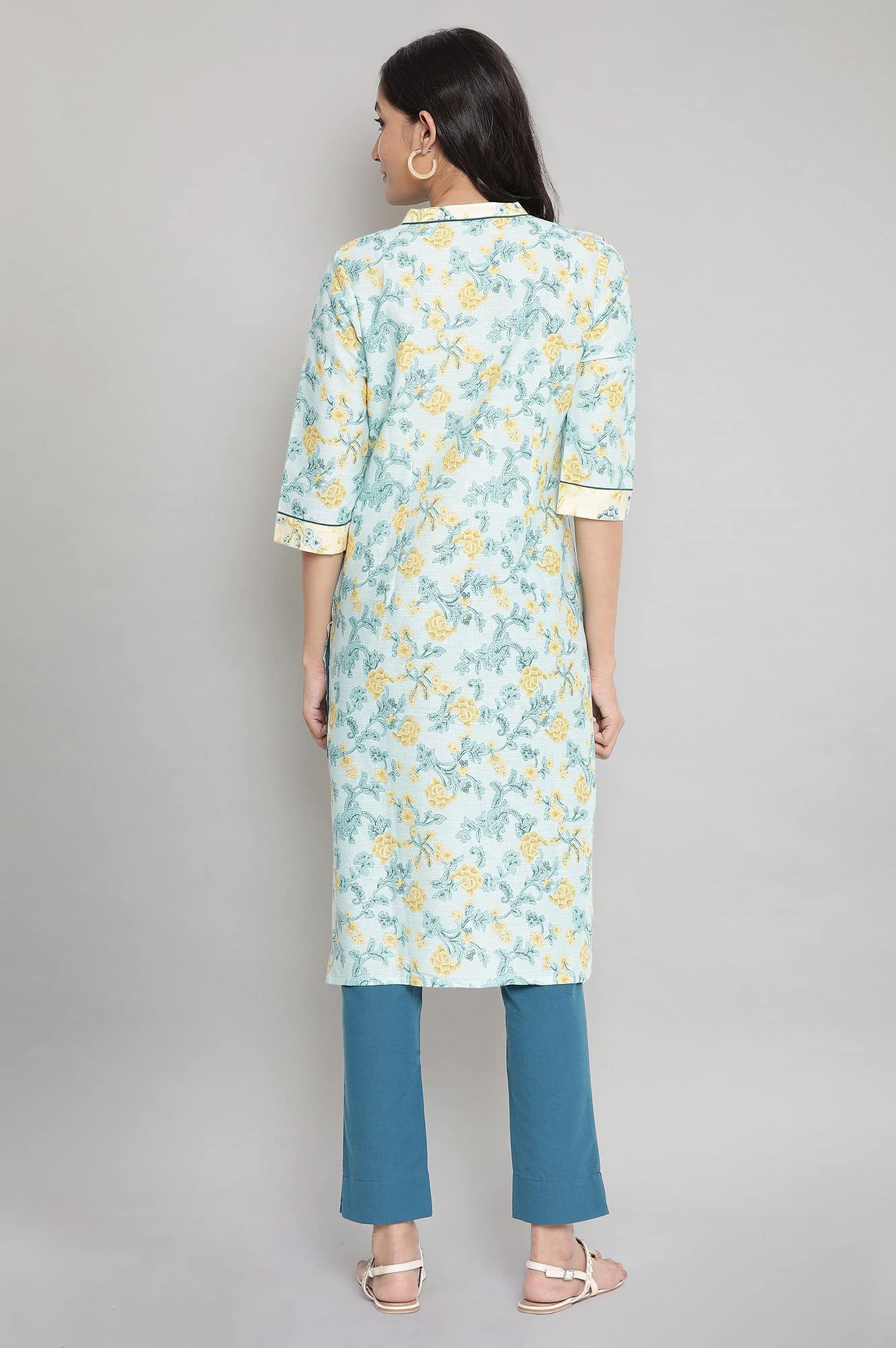 Aurelia Women's Viscose Floral Print Kurta