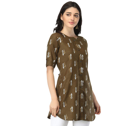 Om Sai Latest Creation Slub Rayon Fully Stitched Anarkali Foil Print Kurti For Women & Girls On Jeans Palazzo Or Skirt (Plus Siz