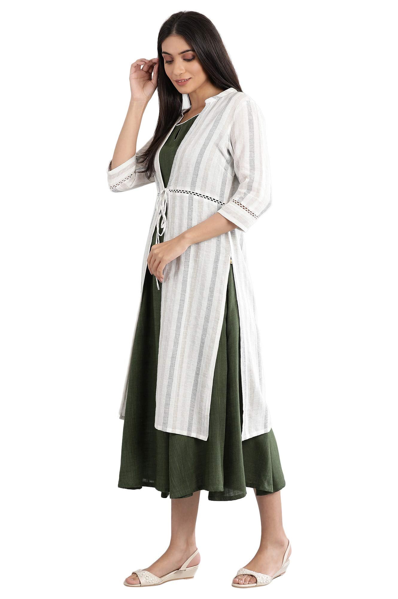 Aurelia Women's Cotton Blend Regular Fit Solid Regular Kurta & Gillet