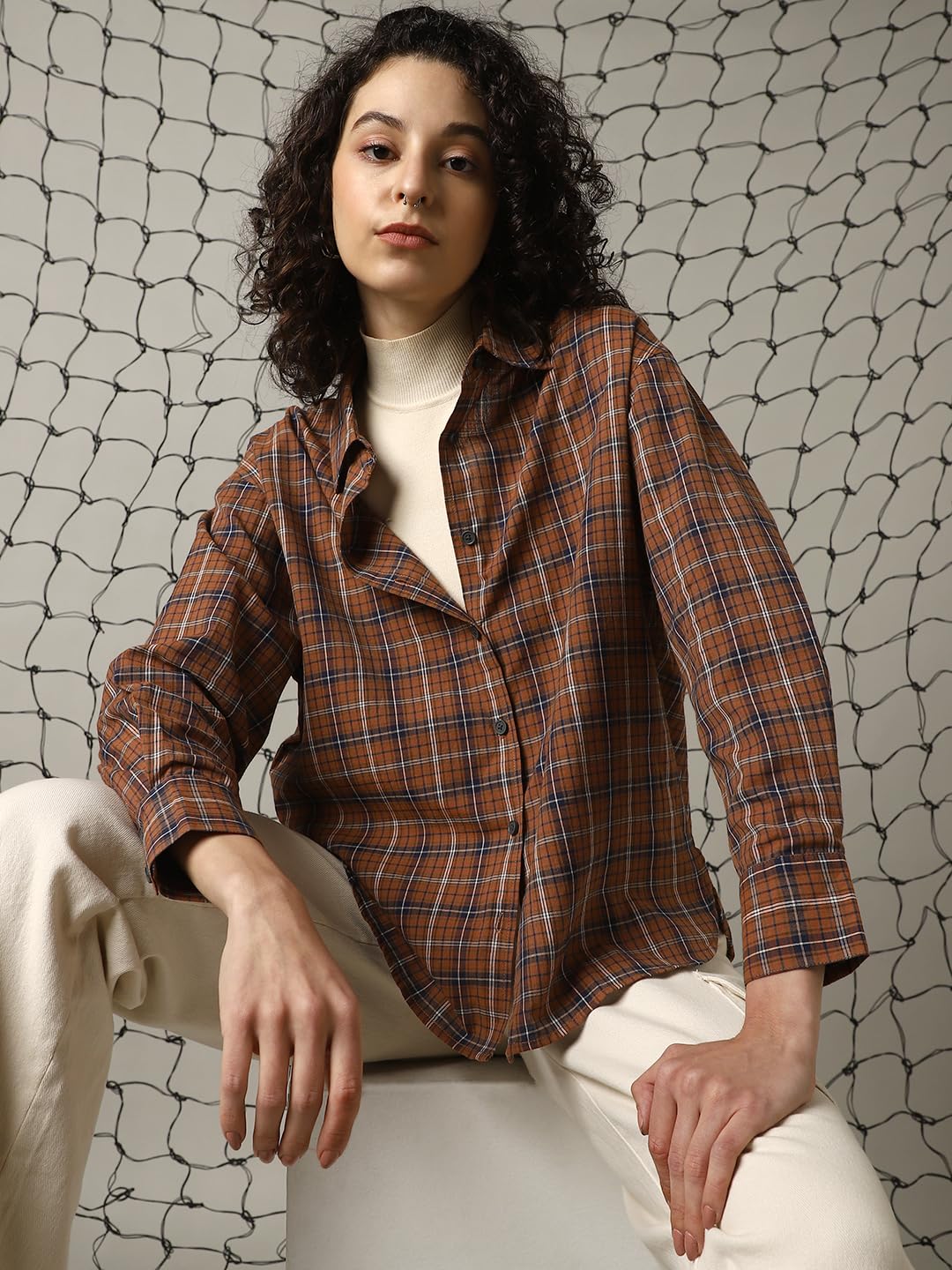 Hubberholme Women Cotton Check Oversized Fit Spread Collar Full Sleeves Shirts