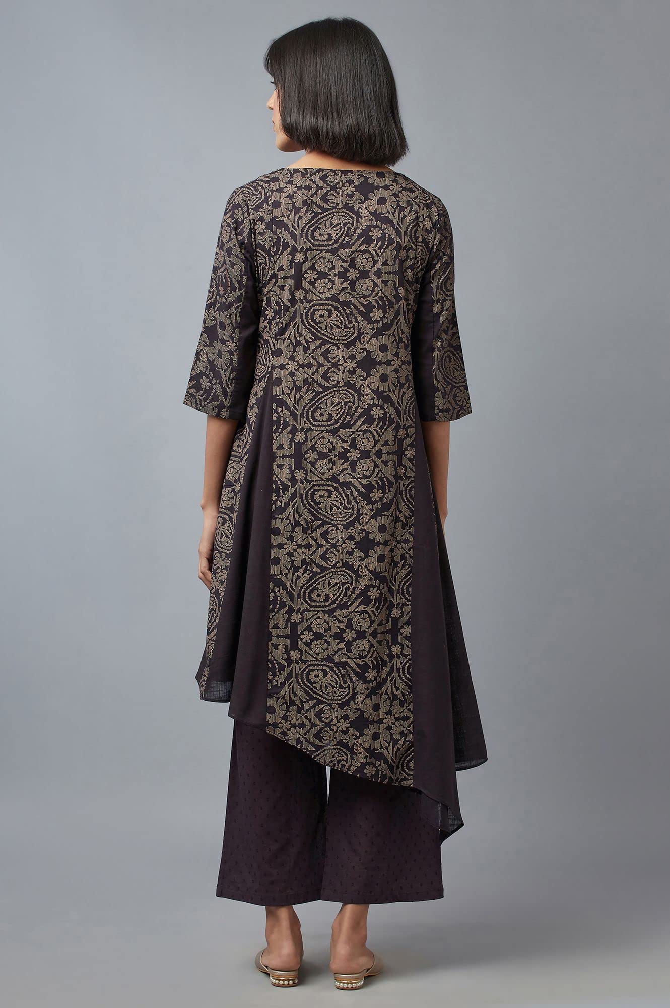 W for Woman Cotton Women Floral Print Asymmetric Regular Kurta in Round Neck