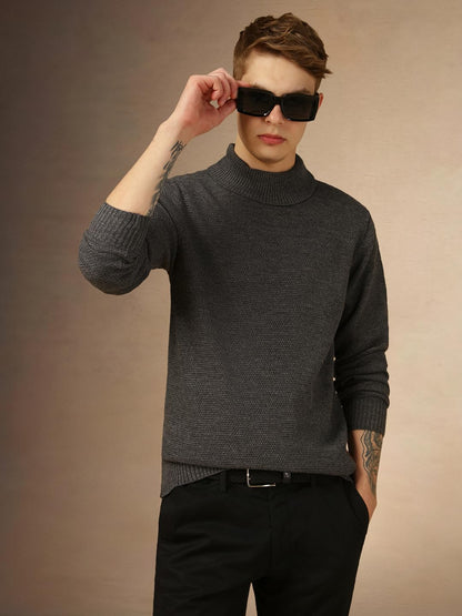 Dennis Lingo Men Grey Solid Slim Fit Full Sleeve Turtle Neck Pullover Sweater