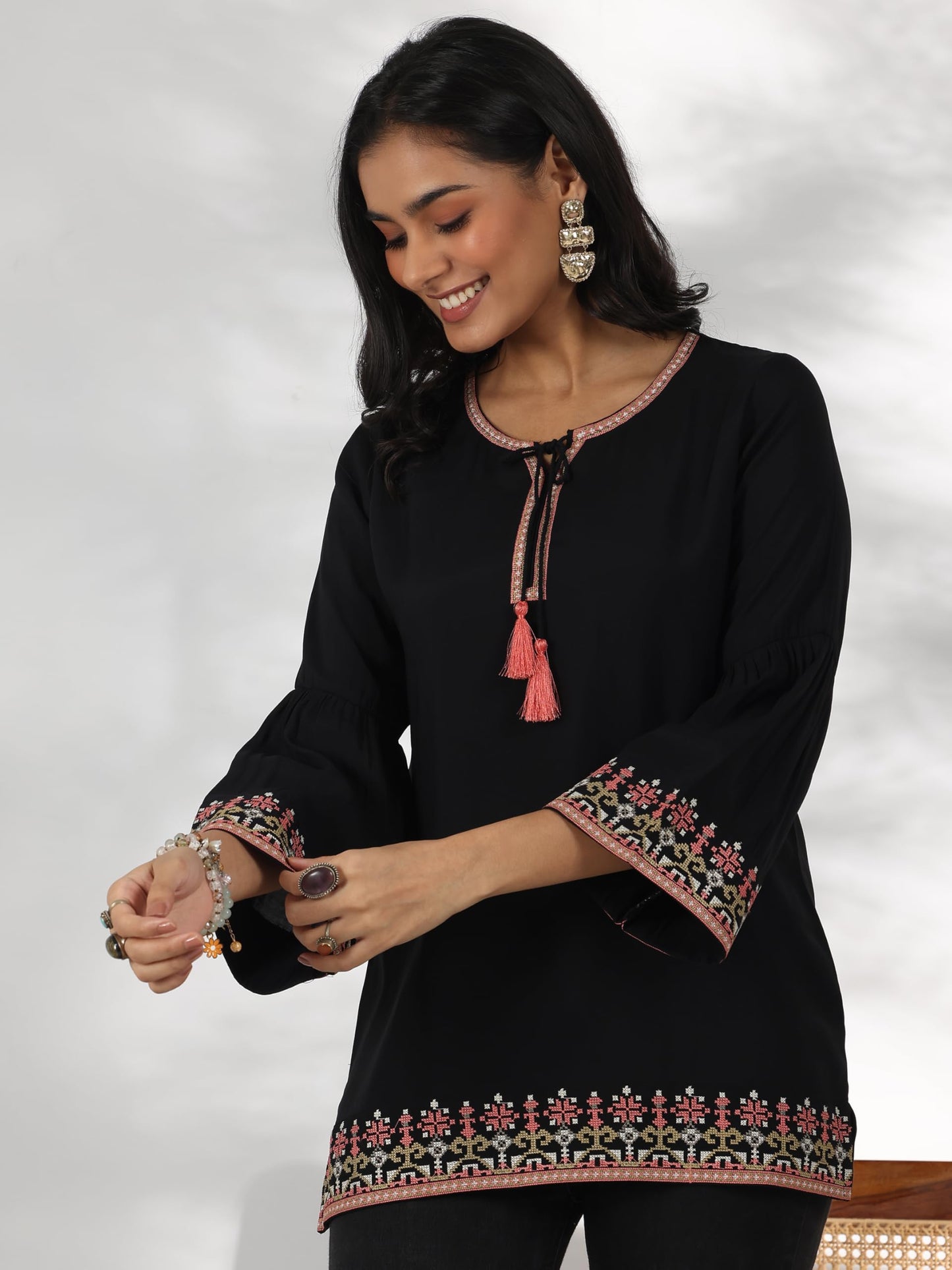 Libas WomenS Silk Blend Straight Kurti (29180O_Black