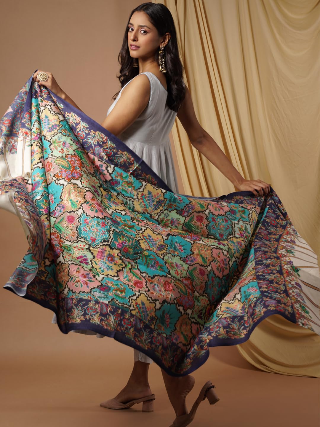 Pashmoda Women Noor Pure Wool Kalamkari Hand Embroidered Shawl (Size: 101 X 203 Cms)