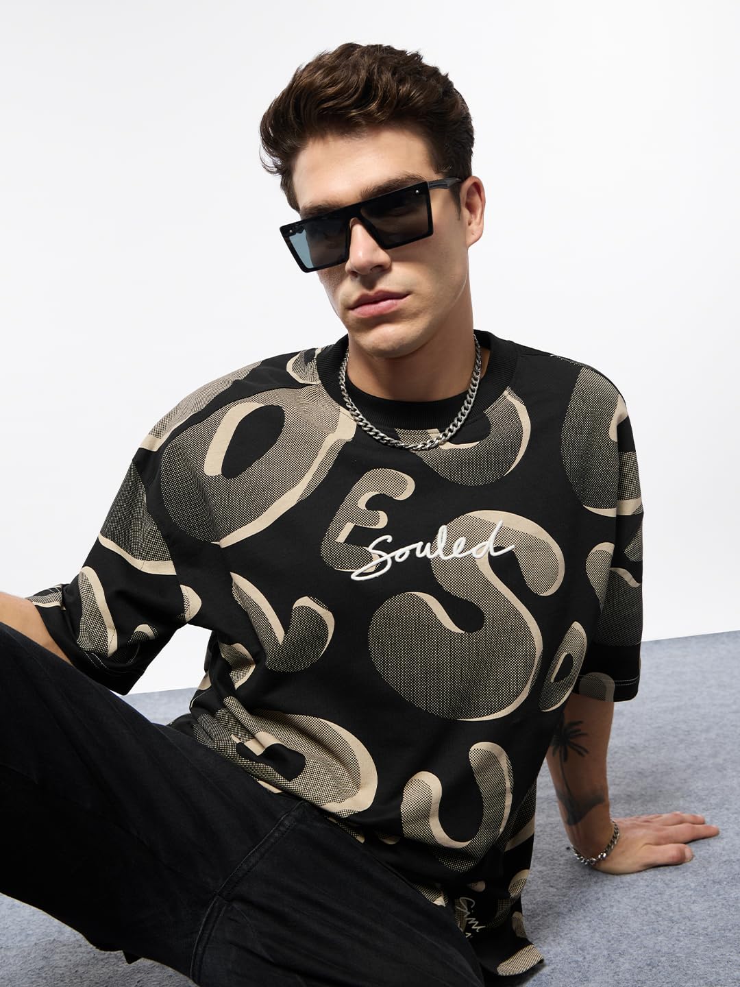 The Souled Store: Waves Men and Boys Short Sleeves Round Neck Graphic Printed Cotton Lightweight Comfortable All-Season Oversize