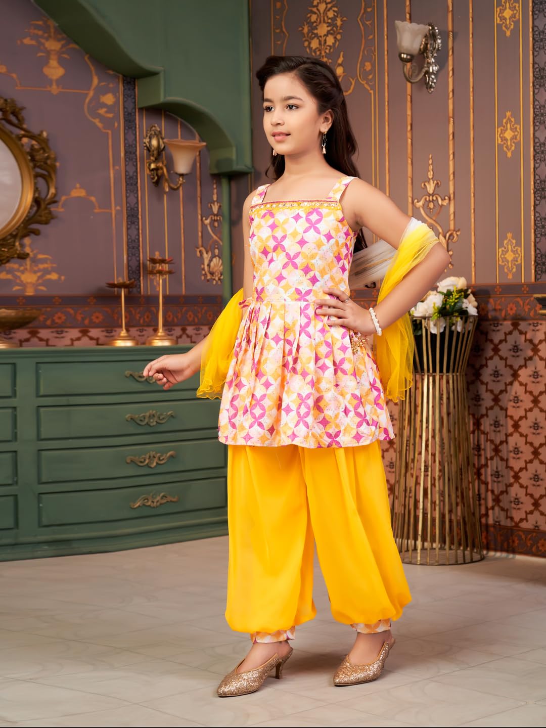 Aarika Girls Ethnic Wear Yellow Colour Beads Embroidery Cotton Blend Kurti Patiala Set With Dupatta-4-9 Years (Pt-Shm-5016)