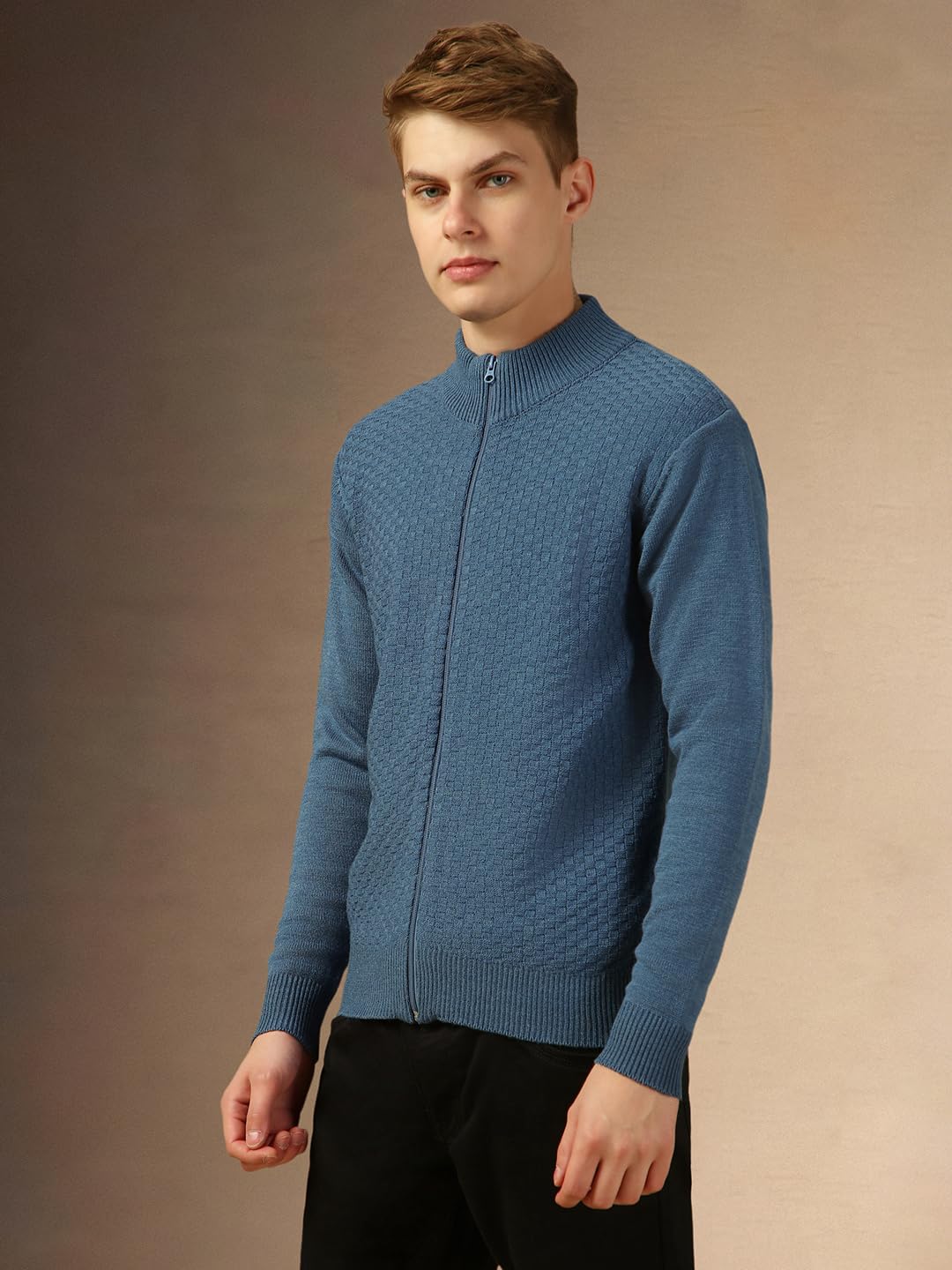 Dennis Lingo Men Blue Solid Slim Fit Full Sleeve Mock Collar Pullover Sweater