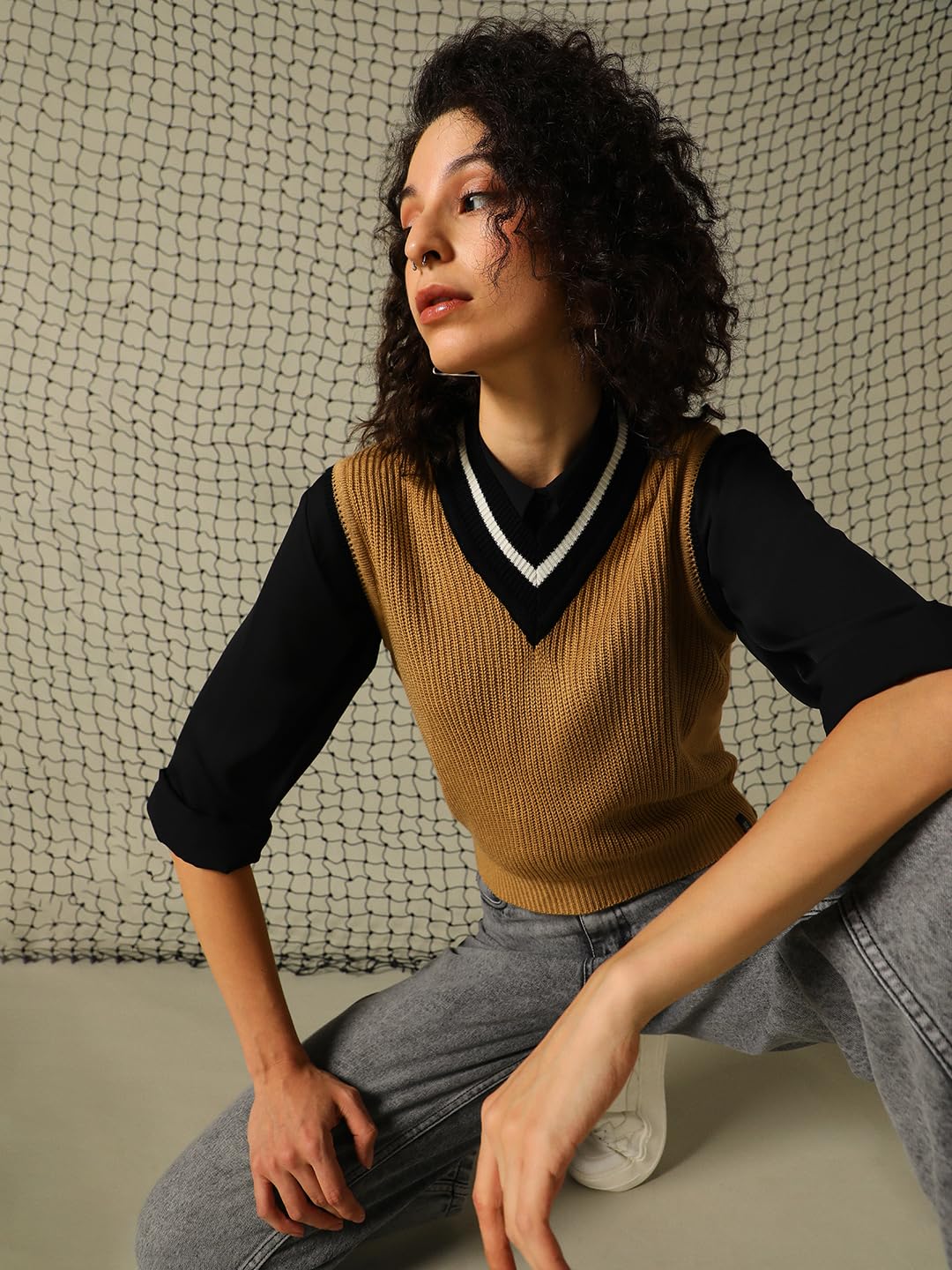 Hubberholme Women Knitted Acrylic Regular Fit V Neck Sleeveless Sweaters Beige