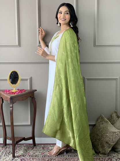 Naixa WomenS Off White Viscose With Cotton Lining Embroidered Straight Kurta With Viscose Cotton Pant And Jacquard Silk Jacquar