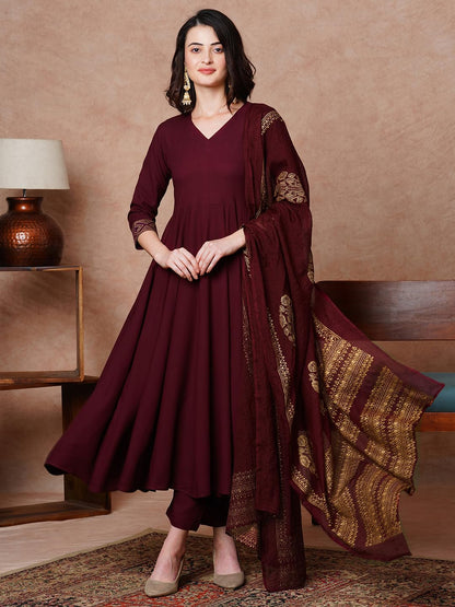 Gosriki WomenS Rayon Blend Solid Anarkali Kurta With Pant & Dupatta (Magic-Wine-Nb-Gs_Xl_Wine_X-Large)
