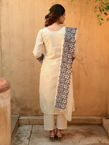 Gosriki WomenS Cotton Blend Straight Embroidery Kurta With Pant & Dupatta (Trp Off-White-Gs_3Xl_White_Xxx-Large)