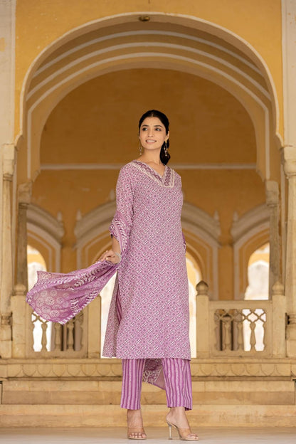 Varanga Women Maroon V Neck A-Line Flared Kurta Paired with Kurta Bottom Set