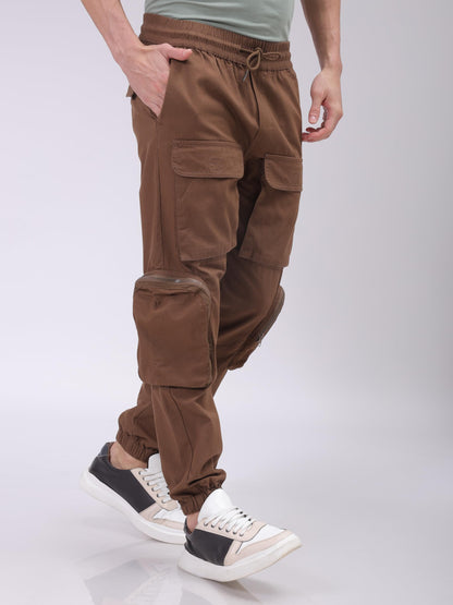The Indian Garage Co Men Regular Fit Solid Mid-Rise Elasticated Cuffed Cargo Joggers