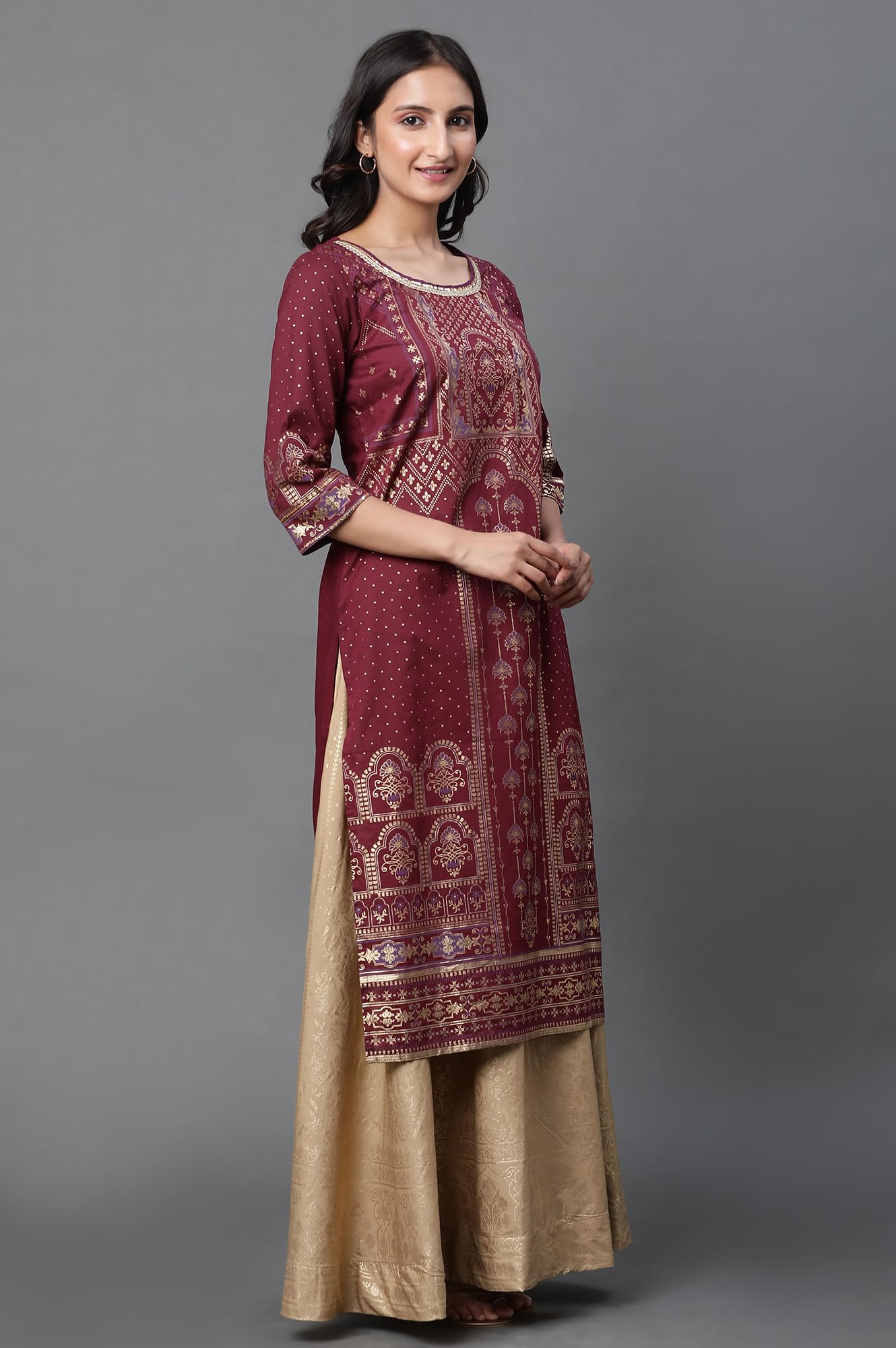 Aurelia Maroon Geometric Printed Printed Lace Cotton Regular Kurta for Women