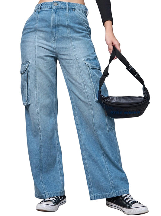 Bewakoof Womens Solid Straight Fit Cotton Cargo Jeans_625163_Blue_26