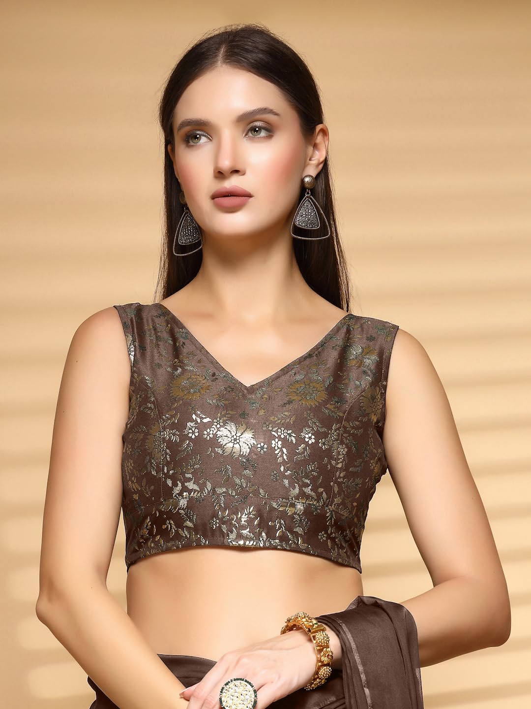 Oomph! Readymade Blouse For Women, Brocade, Sleeveless, V-Neck, Rbbl701