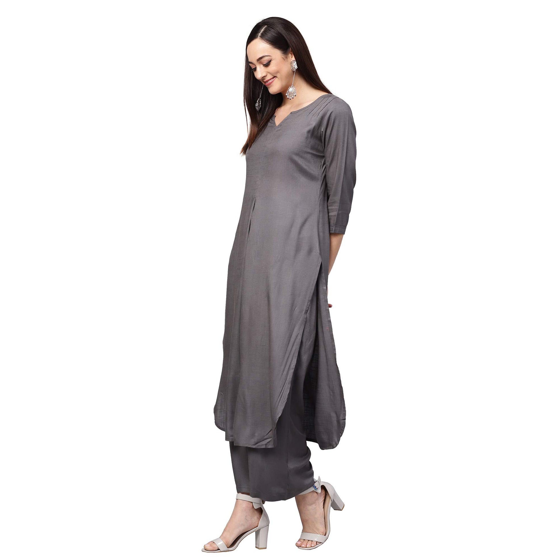 idaLia Grey Rayon Straight Solid Kurta Set for Women 3/4 Sleeve, Round V Neck Designer Kurta Set with Palazzo for Women