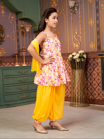 Aarika Girls Ethnic Wear Yellow Colour Beads Embroidery Cotton Blend Kurti Patiala Set With Dupatta-4-9 Years (Pt-Shm-5016)