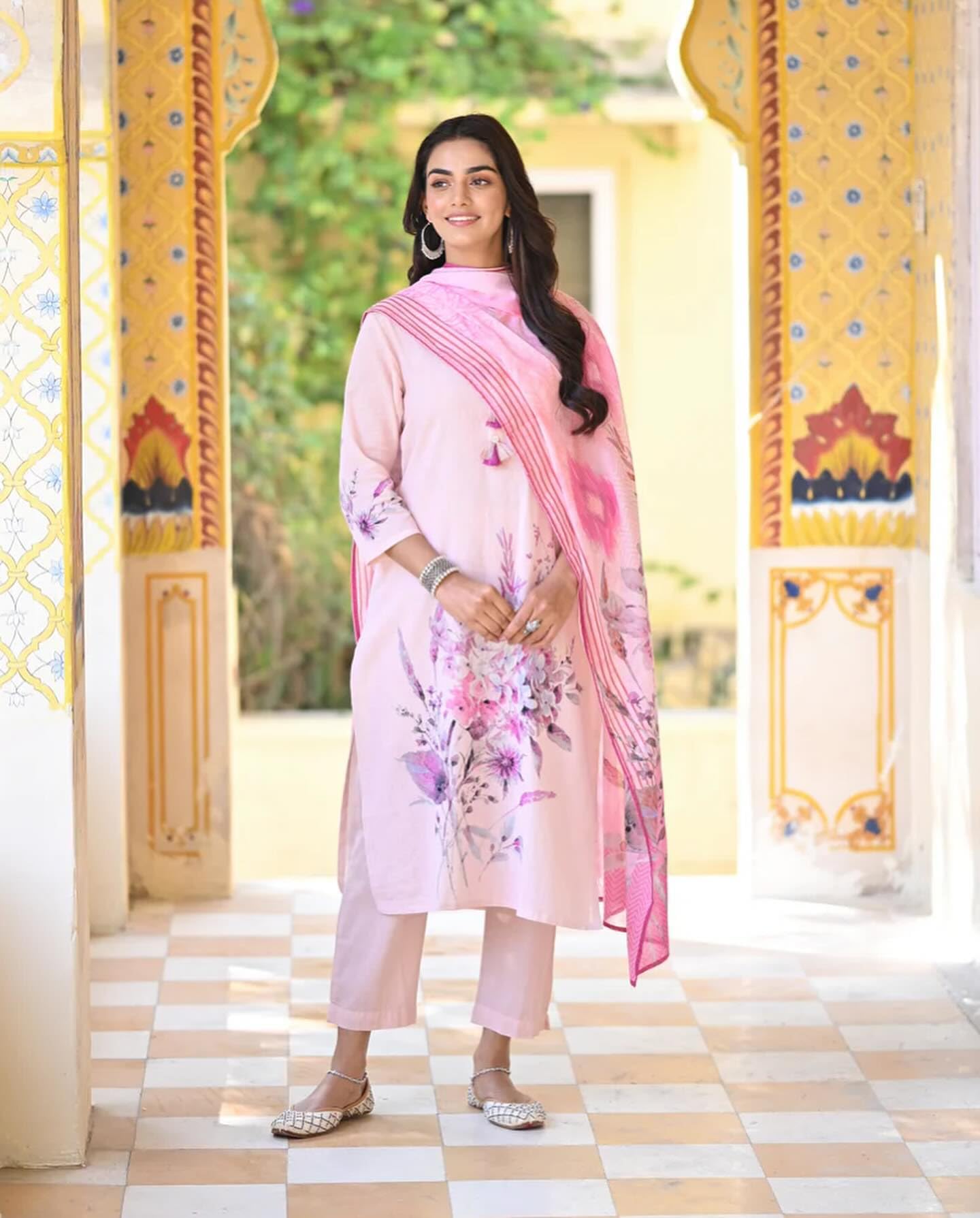 Gosriki WomenS Cotton Blend Printed Straight Kurta With Pant & Dupatta (Durjan Pink-Gs_M_Pink_Medium)