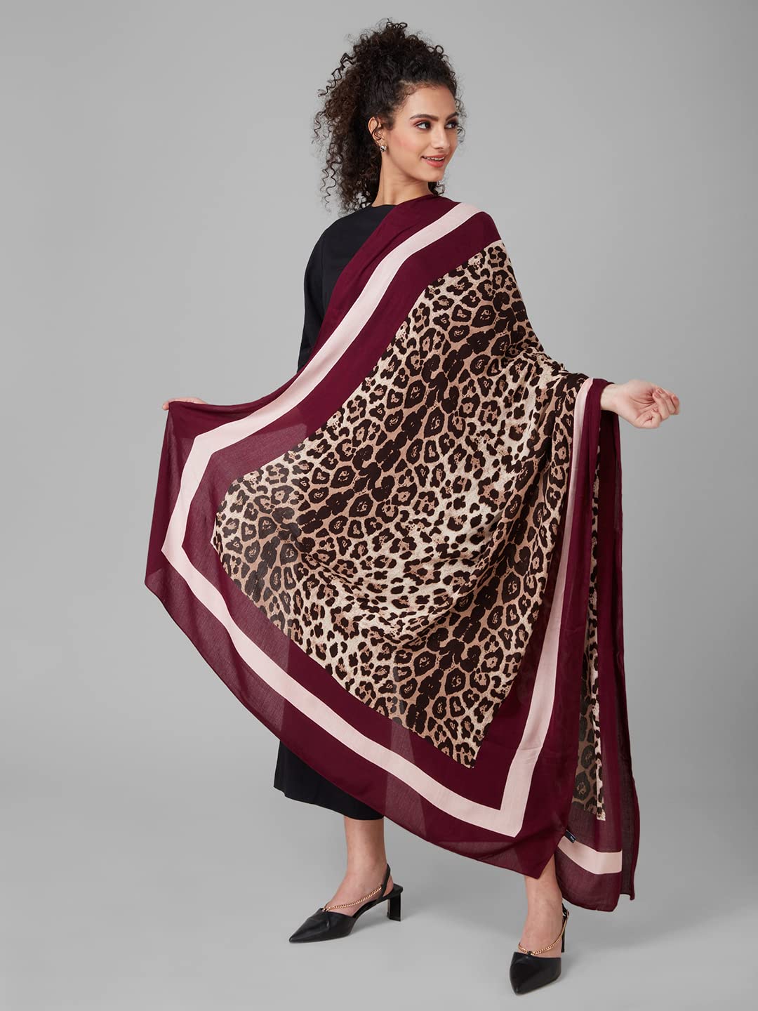 Style Quotient Women Animal Printed Scarfs