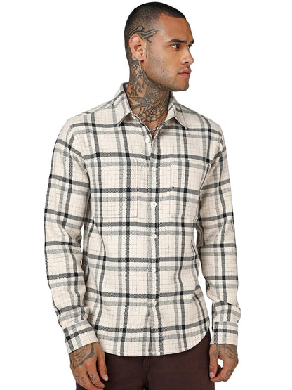 Bewakoof MenS Checked Regular Fit Full Sleeve Collar Cotton Shirt_1500727_Off White_Xl