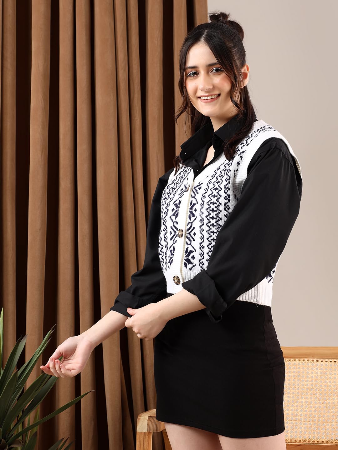 Kotty WomenS Trendy Sleeveless Sweater Vests  Perfect For Layering And Smart-Casual Outfits(Multicolored,S)