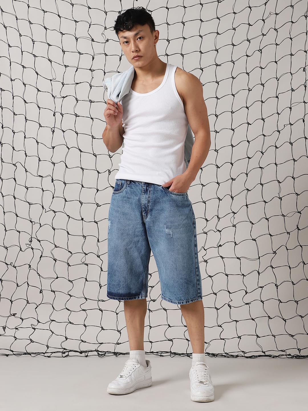 Hubberholme Men Cotton Washed Loose Fit Mid-Rise Shorts Indigo