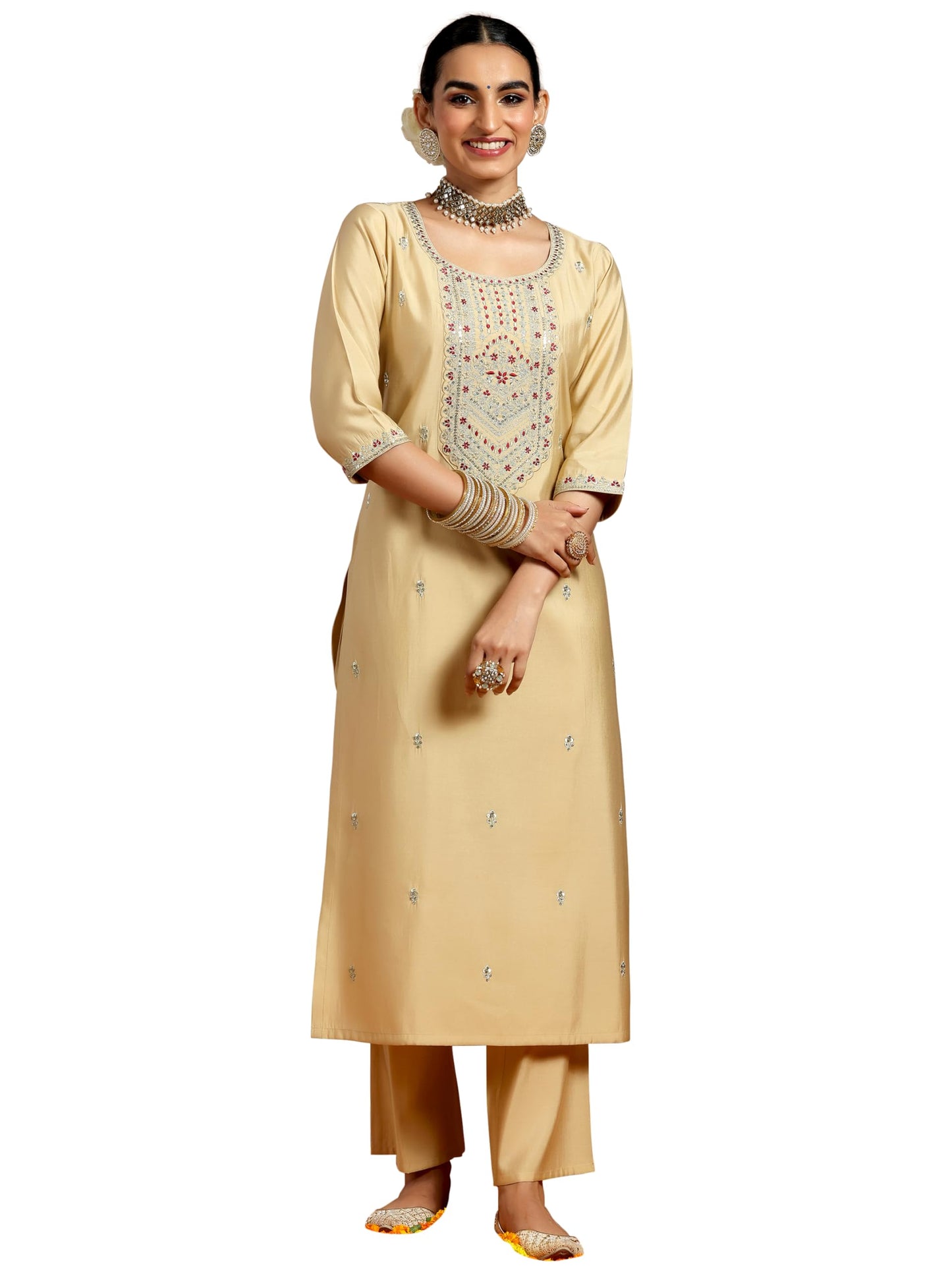 Libas WomenS Silk Blend Embroidered Kurta Set (Gs938_Beige