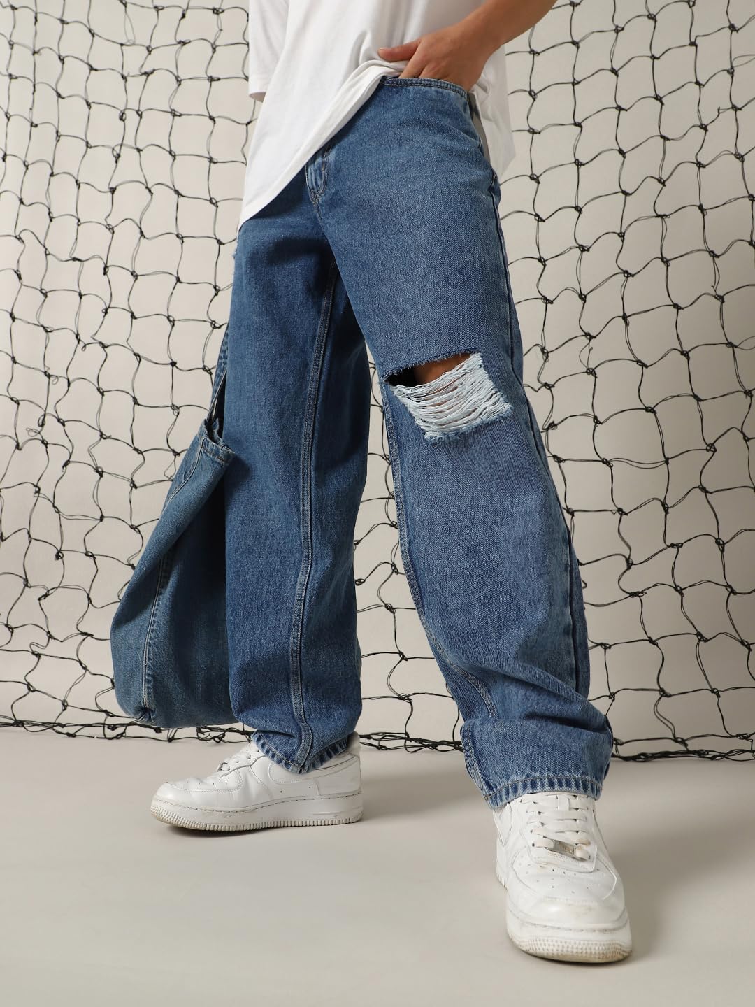 Hubberholme Men Cotton Washed Relaxed Fit Mid-Rise Jeans