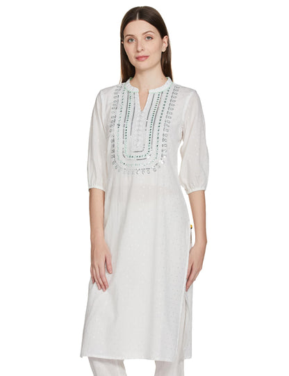 Aurelia WomenS Cotton Regular White Embroidered Straight Kurta (23Fea13851-605283