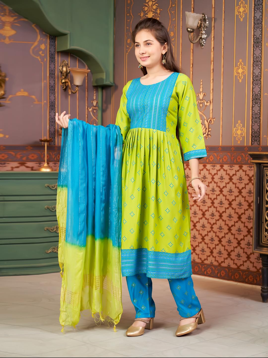 Aarika Girls Ethnic Wear Green-Firozi Colour Foil Print Rayon Kurti-8-15 Years (Kurti-Ap-801)