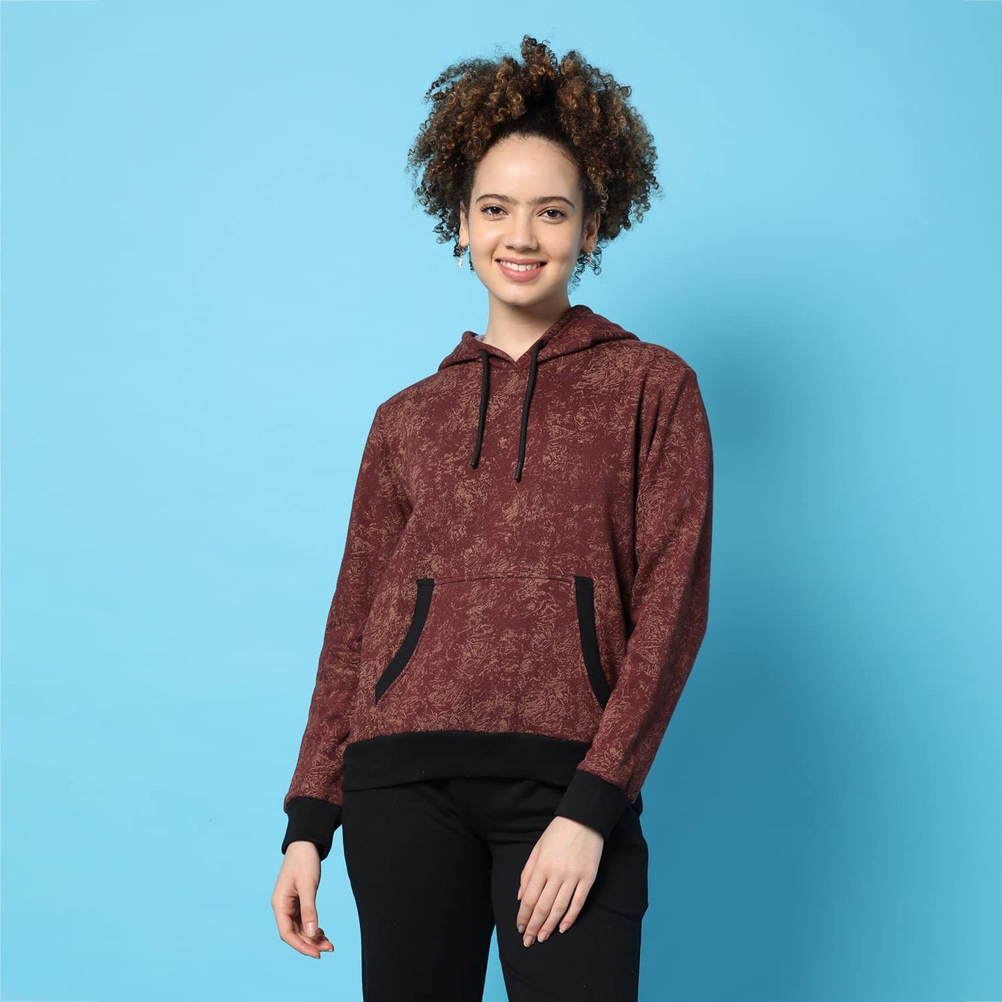 Campus Sutra Womens Maroon Textured Sweatshirt With Hoodie Regular Fit For Casual Wear | Cotton Blend Fabric | Trendy Sweatshirt