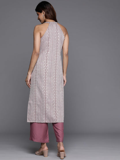 Varanga Women Mauve Woven Design Sleeveless Kurta, Paired With Solid Bottom.