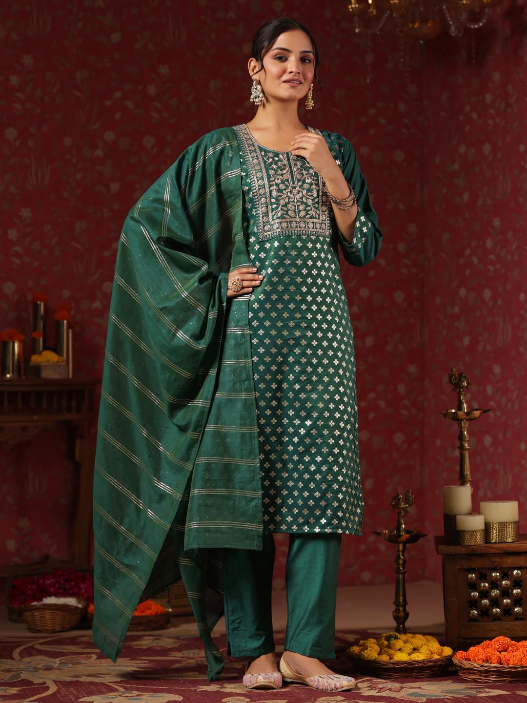 ishin Women's Viscose Rayon Foil Print Green Straight Kurta Suit Set with Trousers & Dupatta