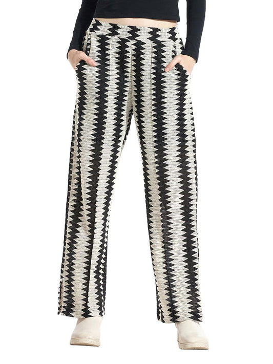 Bewakoof Womens Textured Baggy Relaxed Fit Cotton Pant-647130-Black-M