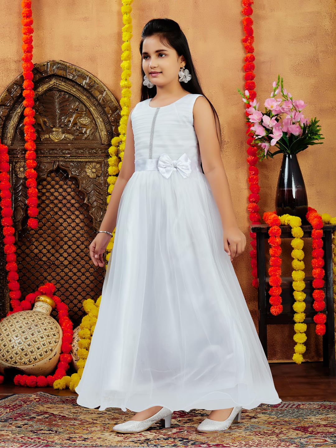 Aarika Girls White Colour Solid Net Gown (3-9 Years)