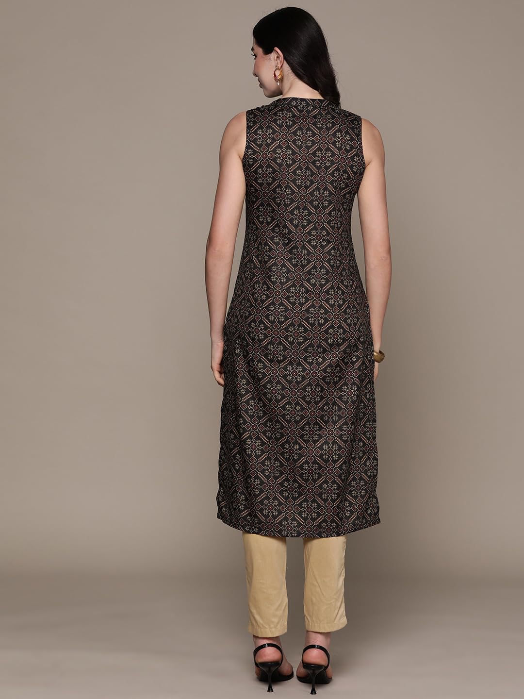 anubhutee Women's Cotton Abstract Black Straight Kurta