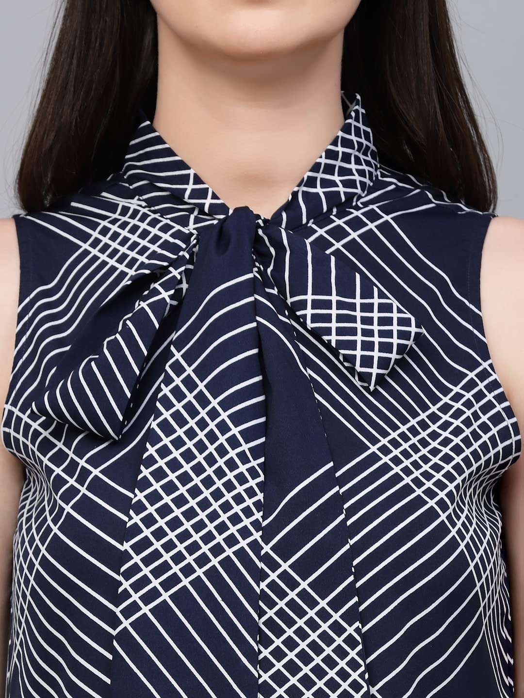 Style Quotient Women Navy and White Geometric Printed Regular Smart Casual Top