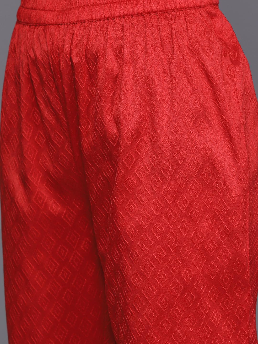 VARANGA women jaquard kurta set with printed patola dupatta