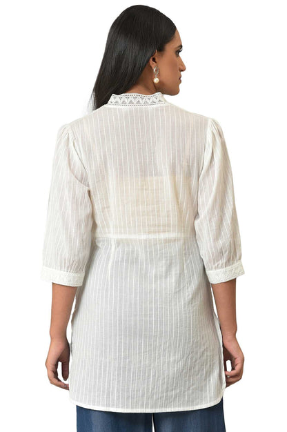 Aurelia Womens Solid Regular White Striped Cotton V-Neck Kurti (23FEA30336-605281