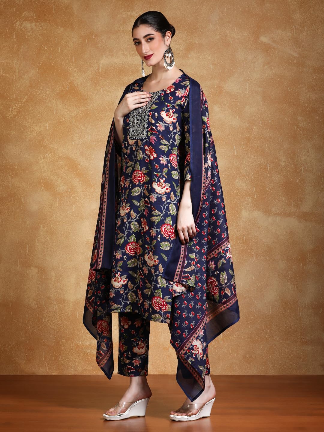 Varanga Floral Printed Thread Work Straight Kurta With Trousers & Dupatta