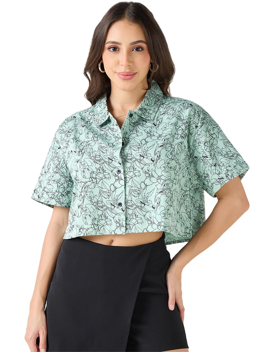 Bewakoof Official Looney Tunes Merchandise Womens All Over Printed Oversized Fit Half Sleeve Collared Cotton Crop Shirt_628170_