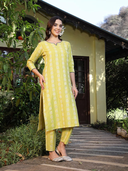 Stylum Womens Woven Design Cotton Blend Straight Kurta Pant Set